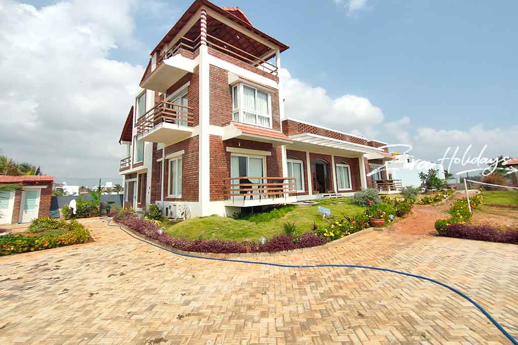 beach house in ecr low price