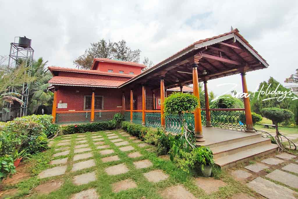 farm house for birthday party in ecr