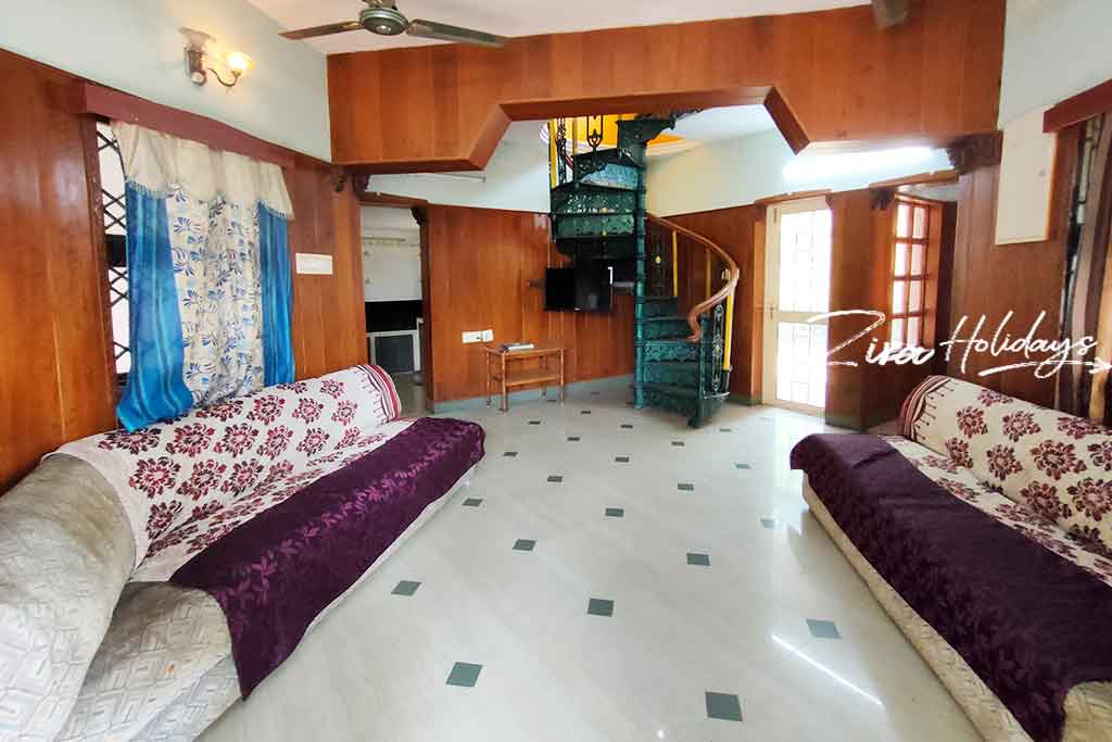 private villa for rent in ecr