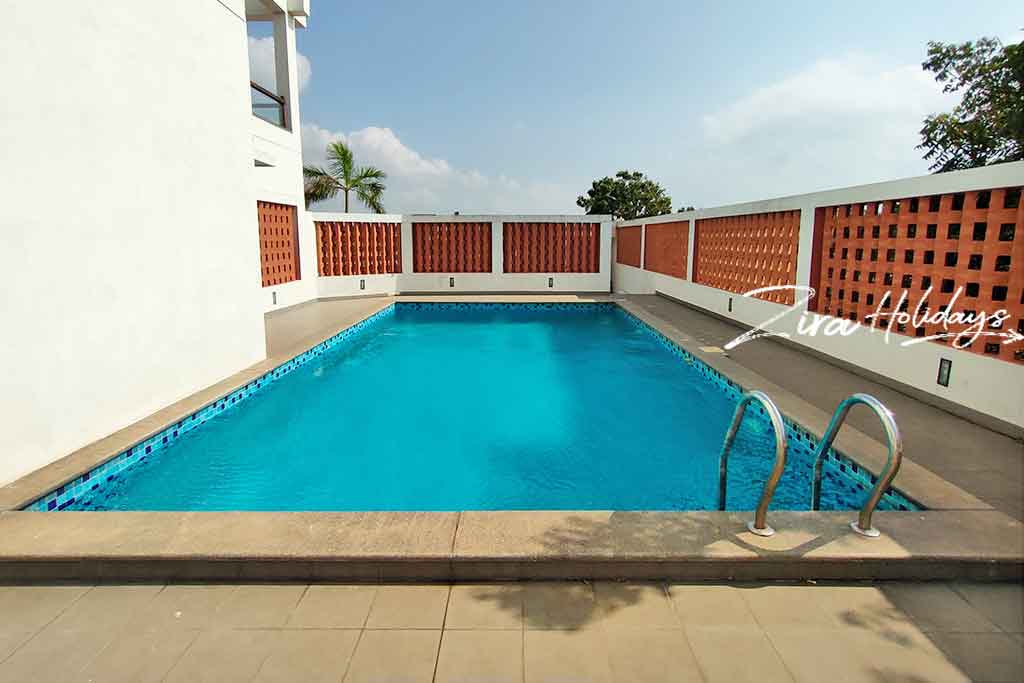 springfield beach house for hire in ecr