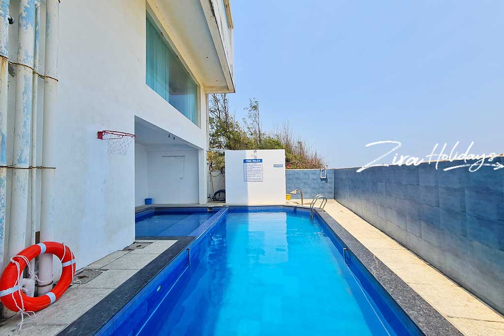 sea view studio apartment swimming pool