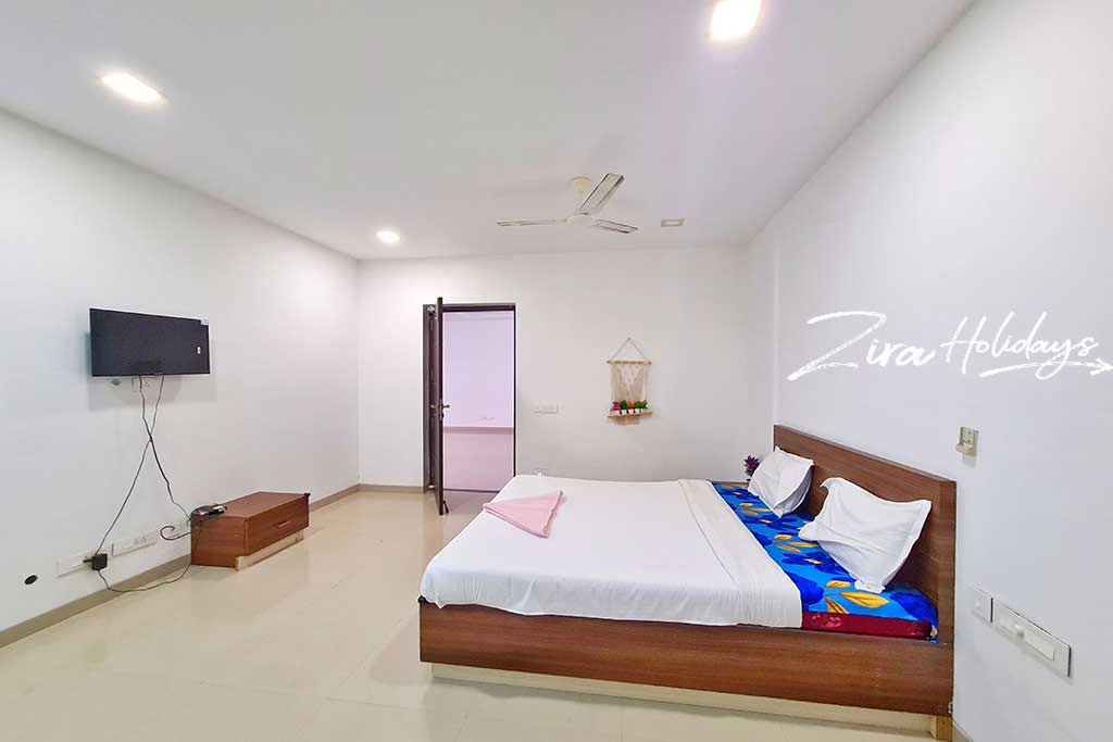 ezeestays beach villa bedroom