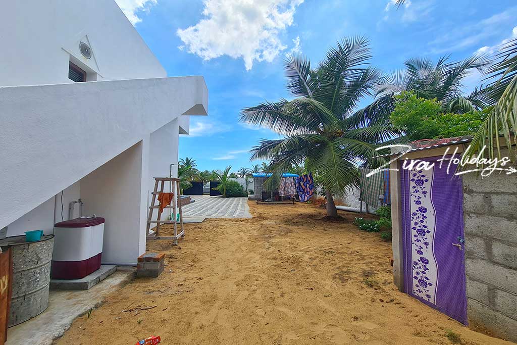 zee square beach house for rent