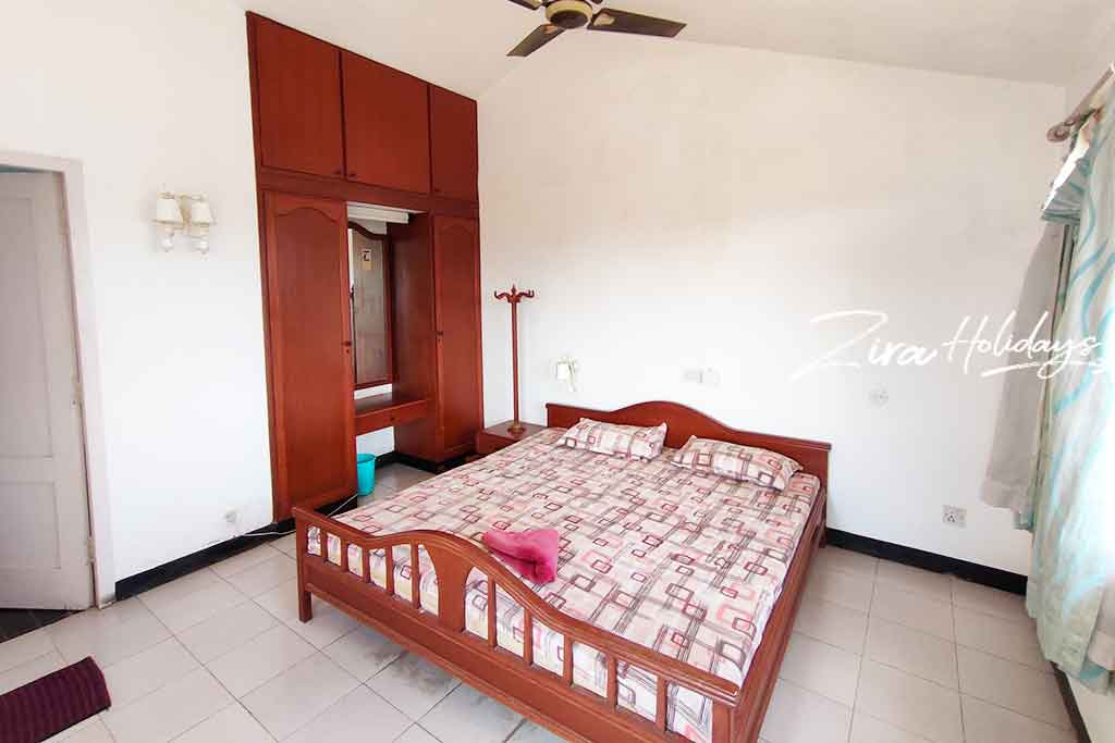 villa for rent in ecr for a day