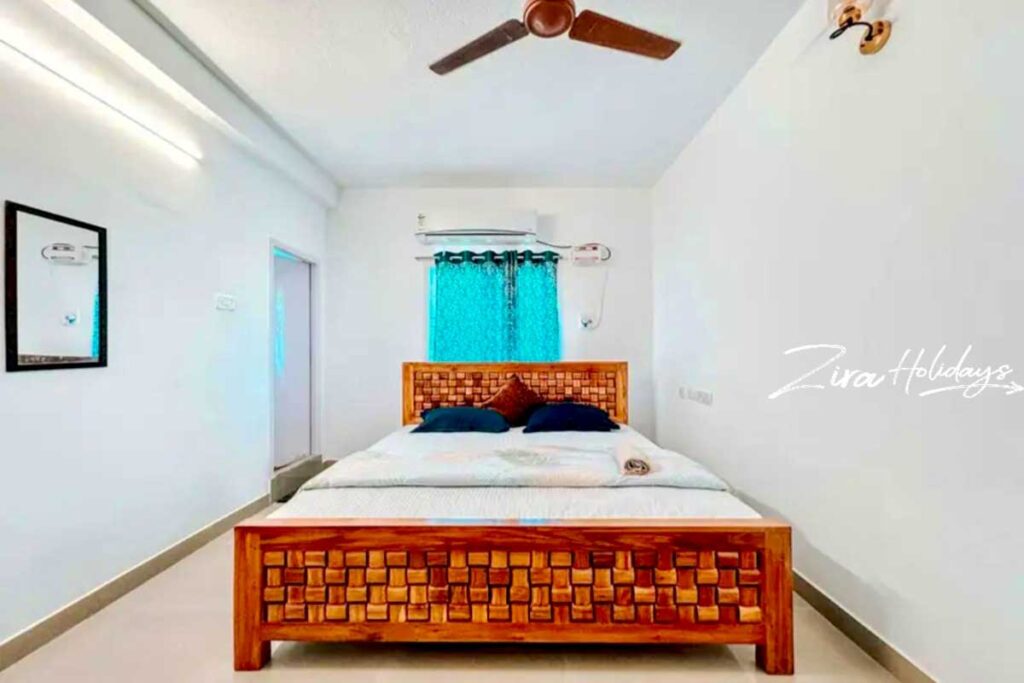 ecr private pool hector villa