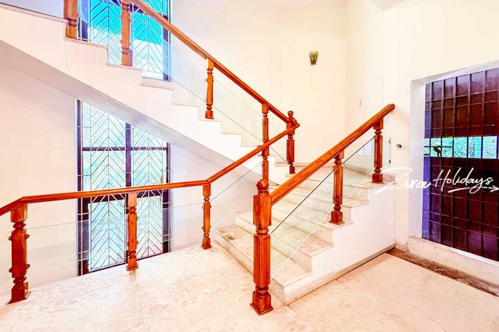 ecr private resorts with pool in panaiyur