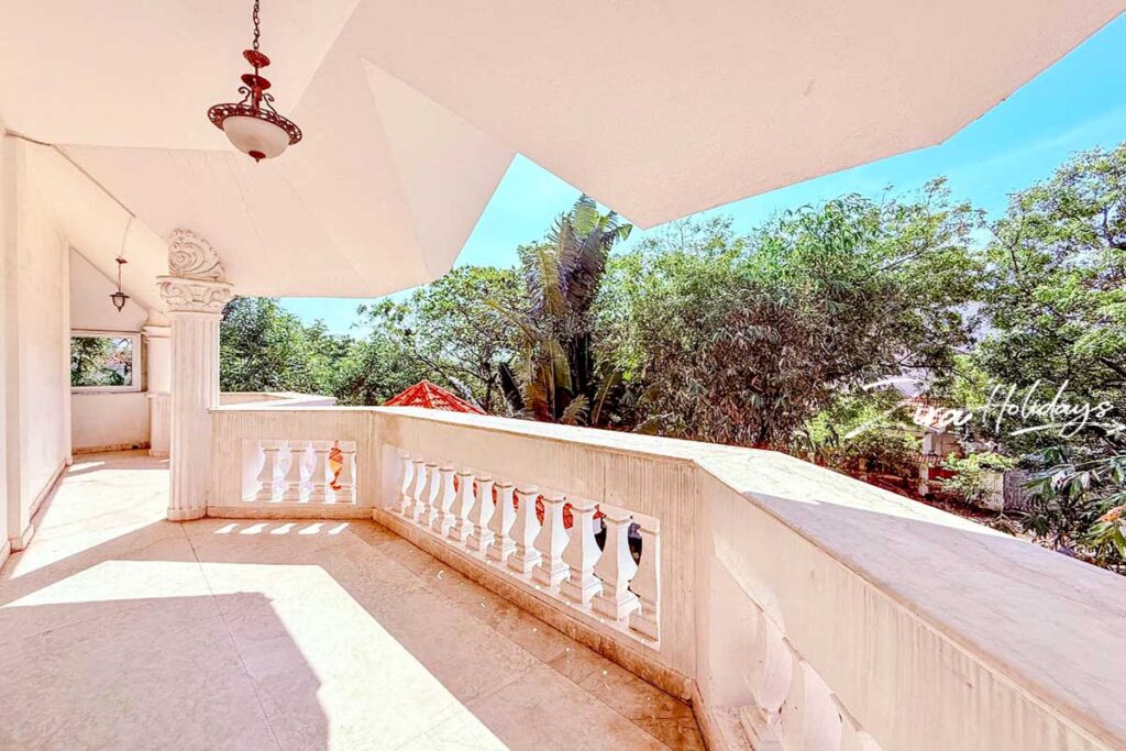 lara beach house for one day rent