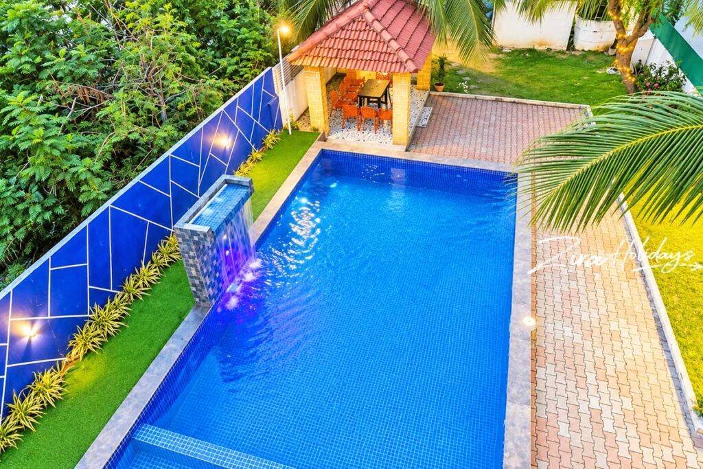 Sunlight Farm House ECR in Perur with private swimming pool