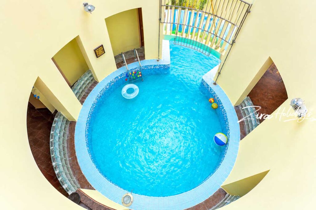 Zen Farm House in Muttukadu ECR with private swimming pool