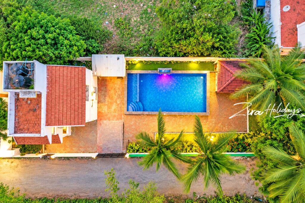 Private farm house with swimming pool in Perur ECR