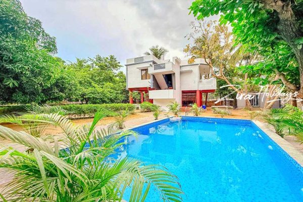 green treat farm house ecr