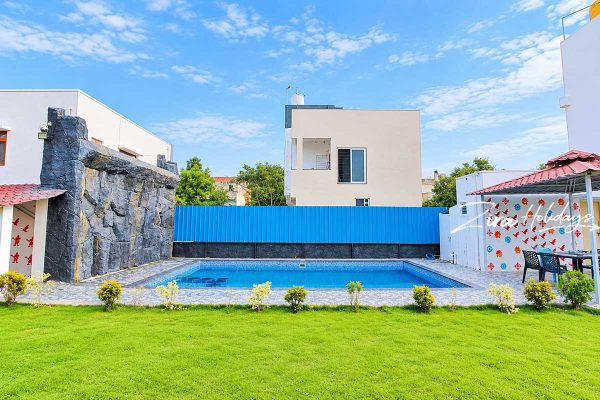 m-seasons-Waterfalls-villa-in-Nemmeli-ecr