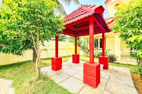 zira holidays sunlight farm house for rent in ecr perur